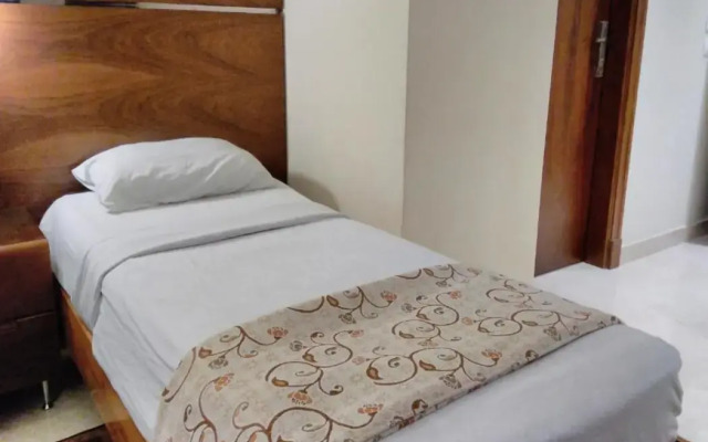 Pharaohs Hotel
