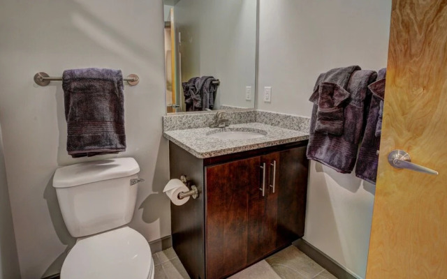 2 Bedroom, Hawthorne Lane