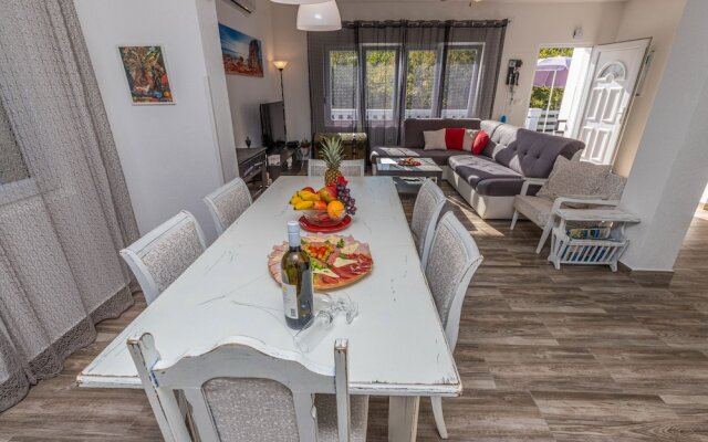 Villa Stingray