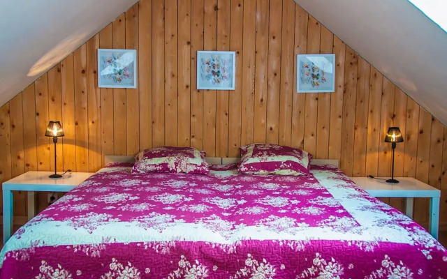 Ardennes Holiday Home With Seasonal Private Pool