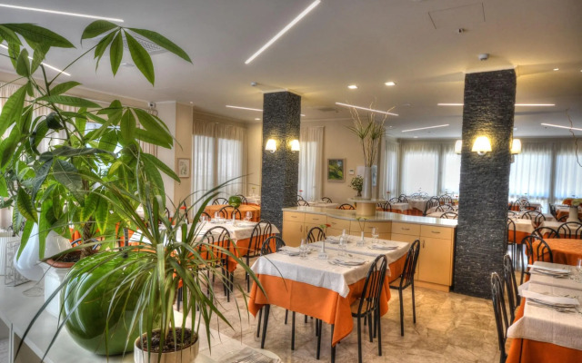 Hotel Olympic