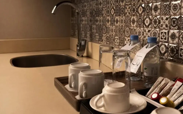 Ayan Hotel