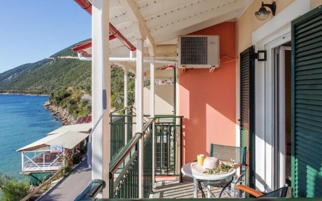 Apostolos Apartment 6