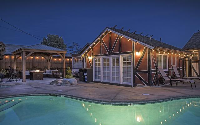 Solvang Inn and Cottages