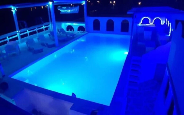 Nautilus Suites
