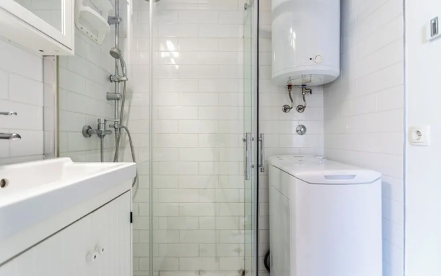 Comfortable apt With Great City and sea View