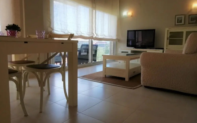 1019 - Paradis Village E