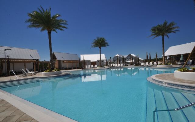 Galanta 2 Bedroom Condo By Coastal Dreamin