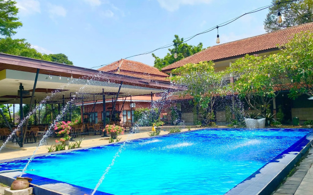 Bumi Gumati Convention Resort