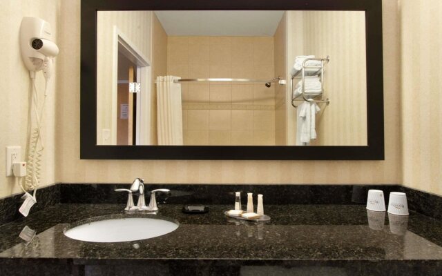 Comfort Inn & Suites Prince George - Fort Gregg