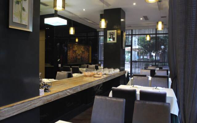 Foshan Chuancheng Business Hotel