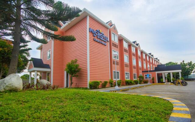 Microtel Inn & Suites By Wyndham Eagle Ridge