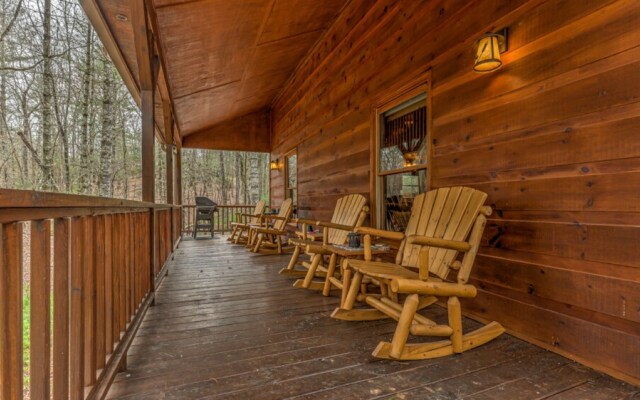 Cozy Cub Cabin by Escape to Blue Ridge