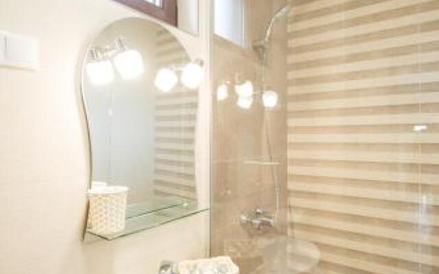 Vila Nicopole - art & wine