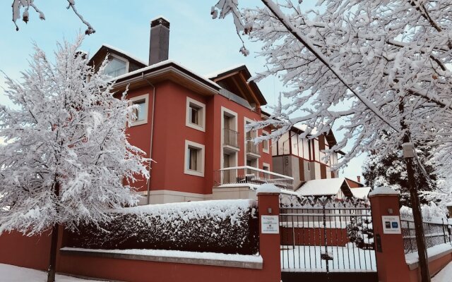 Apartamentos la Torreta del Llac