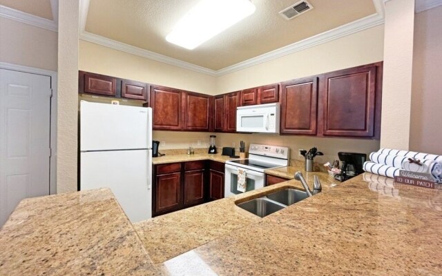 Tuscan Dream 2 Bedroom Condo by RedAwning