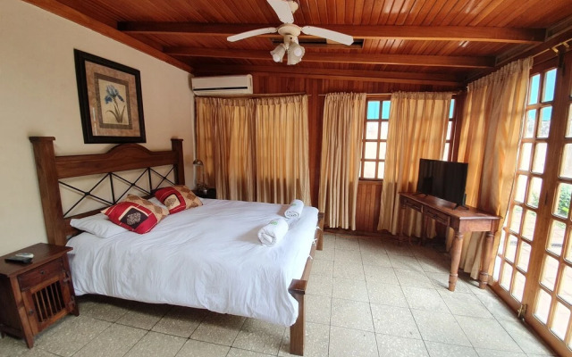 Turrialba Bed & Breakfast