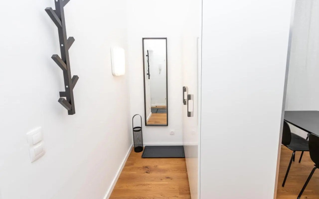 Radiant Premium Apartments - Central