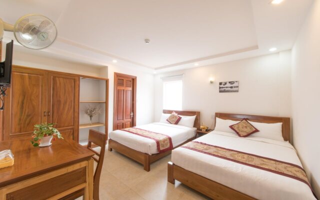 Lien Huong Hotel