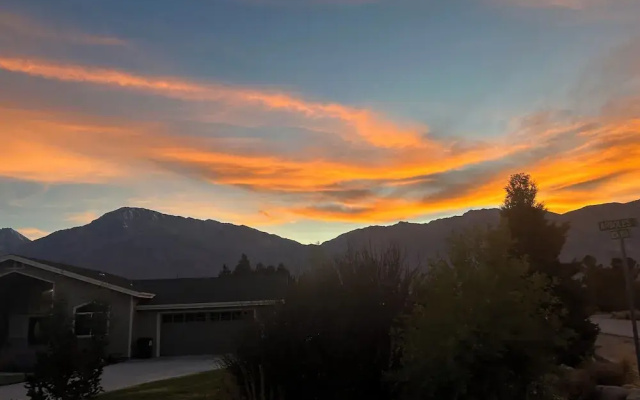 The Palisades Lodge of Big Pine