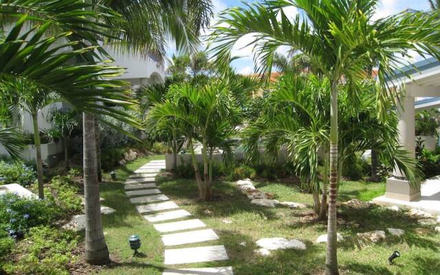 Blue Pelican Villas