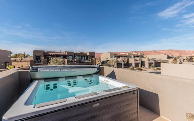 The Eagle's Nest Villa 4