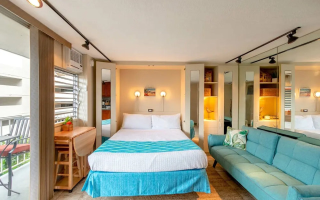 Lewers Street - Suite 401