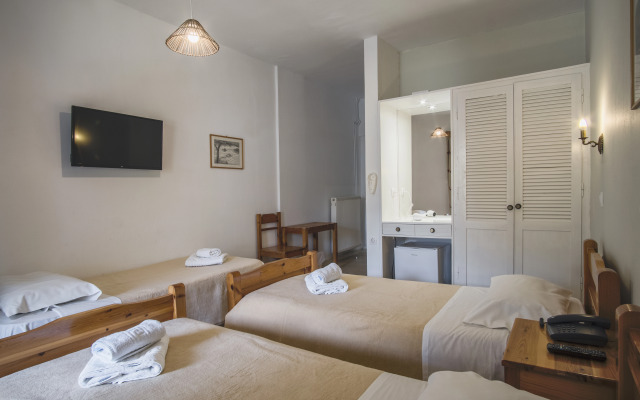 Iliada Beach Hotel