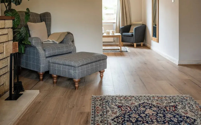 Bright&Spacious 3BD in Centre of Bourton