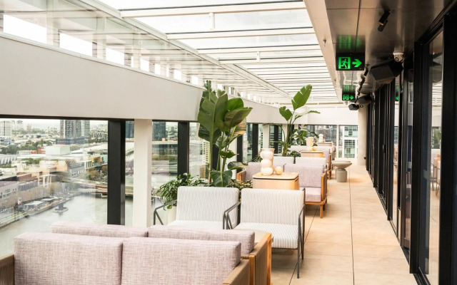 Vibe Hotel Melbourne