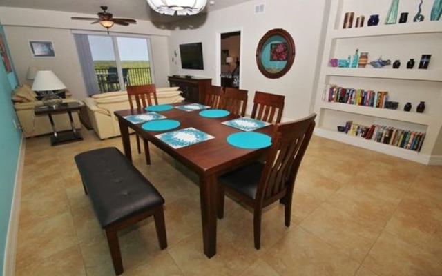 Oceanwalk 17-603 Apartment 3