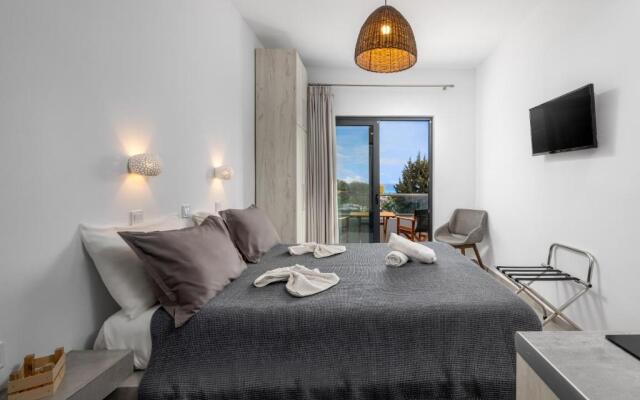 MaΜa's Studio & Apartment