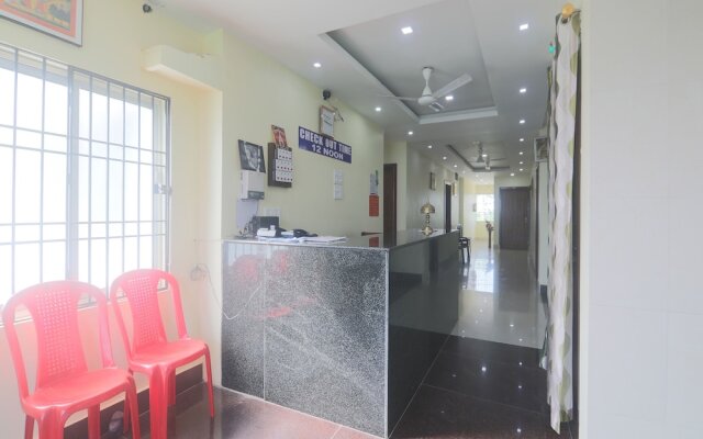 OYO 23008 Labanya Holiday Home