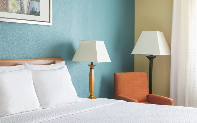 Fairfield Inn & Suites Dayton South