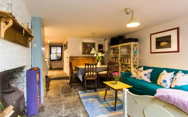 Cleo Gallery Apartments