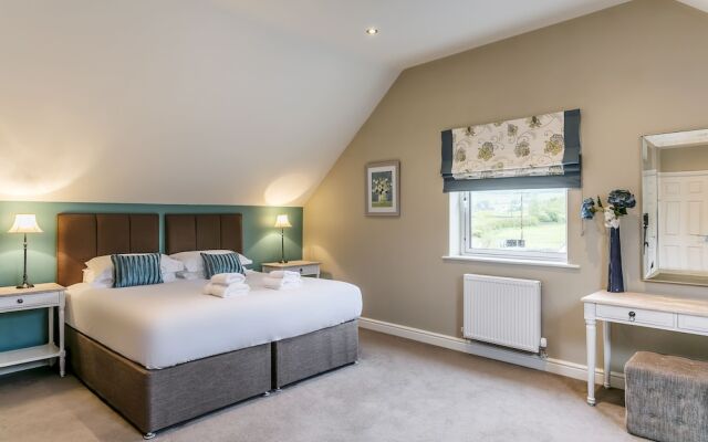 The Townhouses @ Carus Green