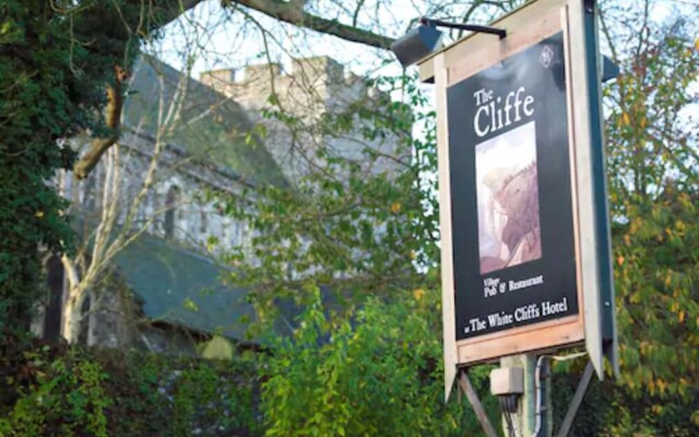 The White Cliffs Hotel