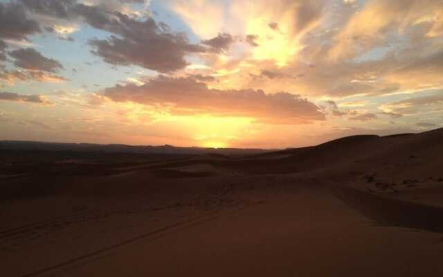 Khamlia Desert Bed & Breakfast