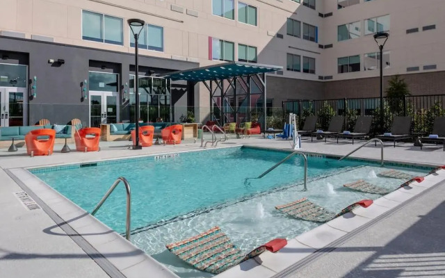 Aloft Dallas Arlington