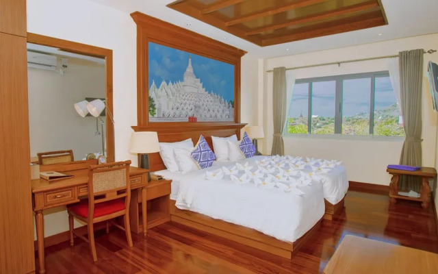 Sunset Palace View Suites