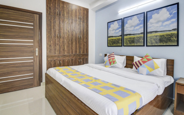 Oyo 81017 Collection O Elegant Stay