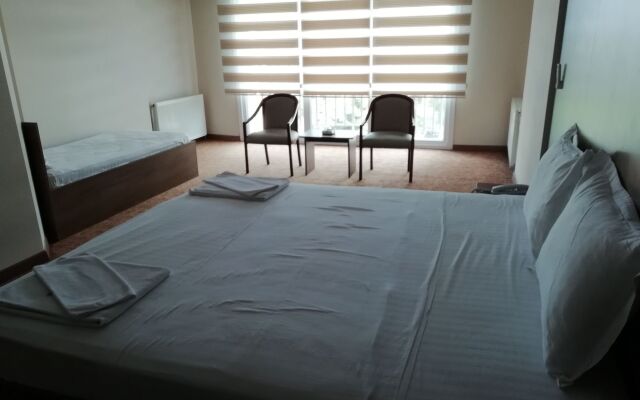 NY World Hotel