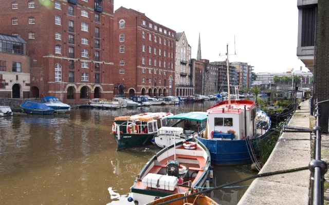 Premier Inn Bristol City Centre King St