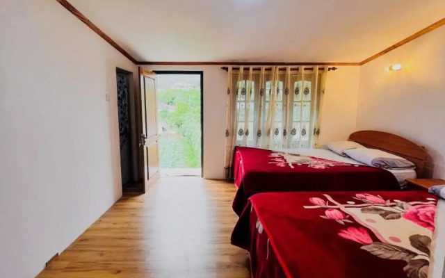 Selis Manor Holiday Home