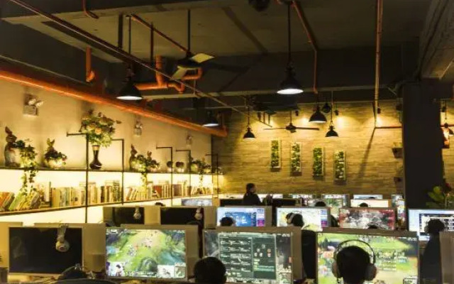 Wan Li Hong Grand Hotel