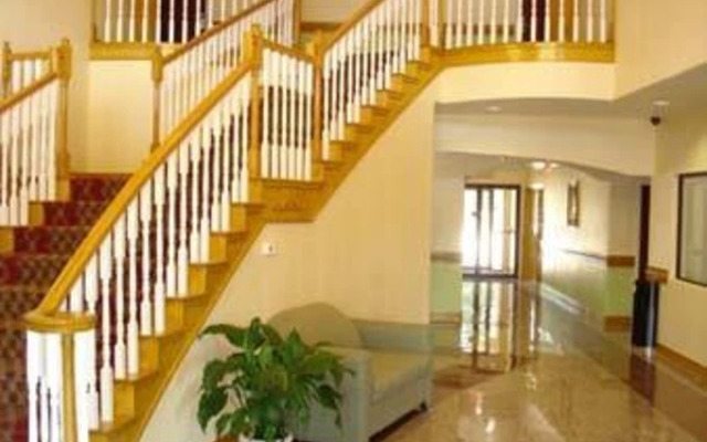 SureStay Studio by Best Western Conroe Downtown