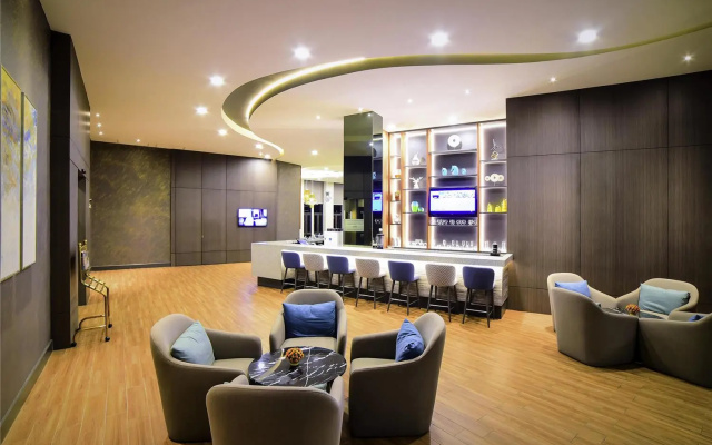 Mercure Selangor Selayang – Lobby – Batu Caves