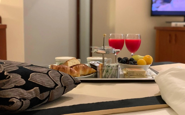 Massimo Plaza Hotel