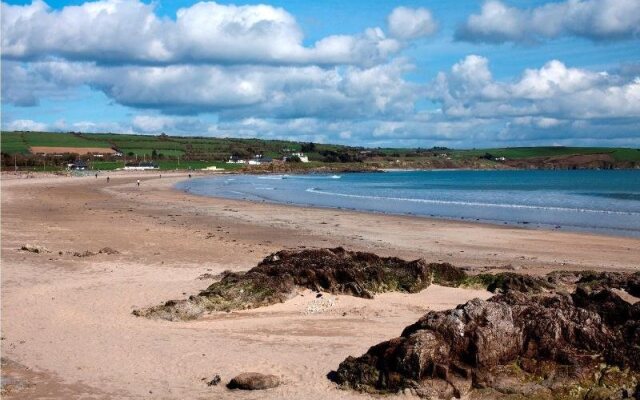 Clonea Strand Hotel