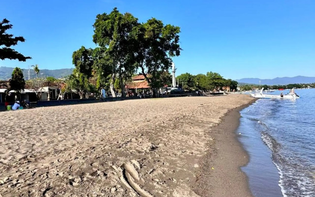 Puri Bali Lovina